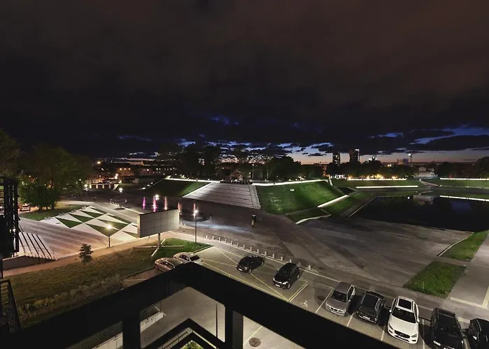 Jaukus Butas Senamiestyje Su Vaizdu I Jono Kalneli * Klaipėda